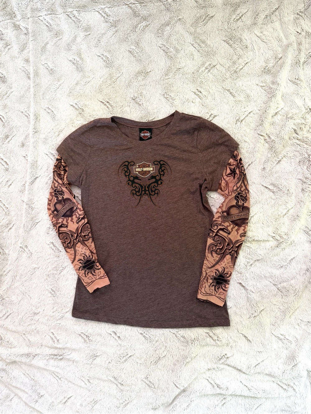 Y2K Harley-Davidson Women's Brown Graphic T-Shirt with Mesh Tattoo Sleeves